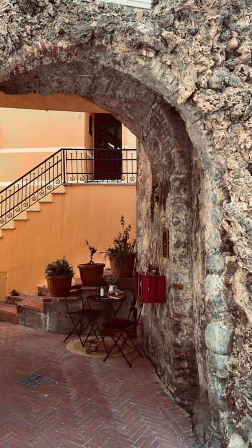 Casa Vacanze Le Tre Casette 阿梅利亚 外观 照片
